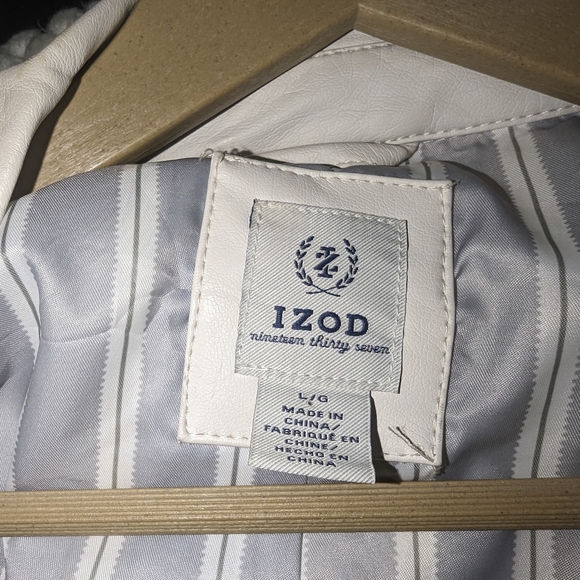 IZOD lightweight super soft white leather motorcycle jacket - Picture 3 of 10